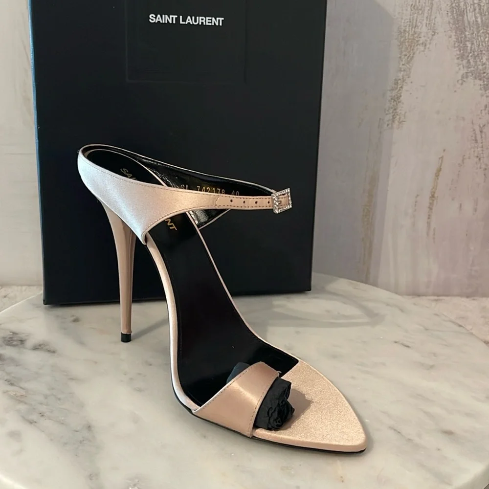 Saint Laurent Women's Tan Heels with Black Rose Detail - Picture 2 of 10